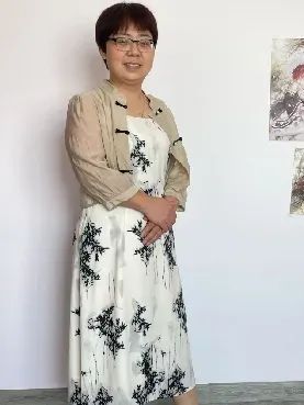 博思花藝婚慶教育，婚慶培訓(xùn)，花藝培訓(xùn)，插花培訓(xùn)，花藝師培訓(xùn)，主持人培訓(xùn)，商務(wù)主持人培訓(xùn)，花店運(yùn)營培訓(xùn)，花店全系統(tǒng)營銷，小白開花店，小白學(xué)主持，金璽棠婚慶酒店，金璽棠總部，鄭州金麻雀教育科技有限公司